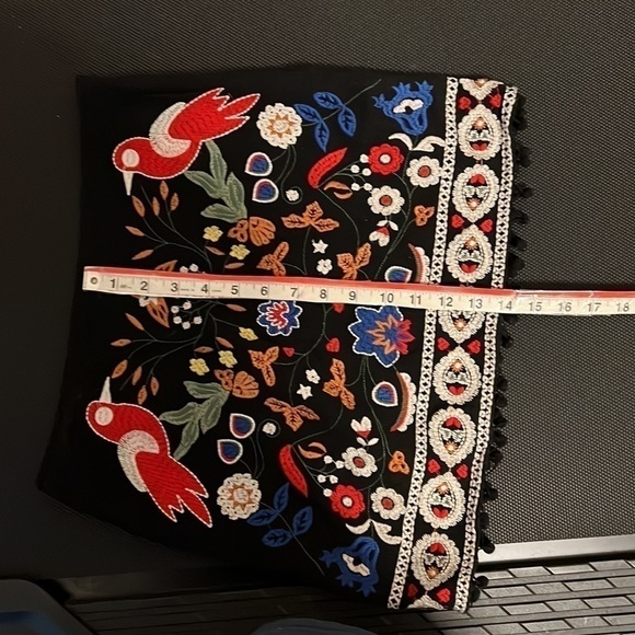 Umgee Womens Size S Black Embroidered Bird Floral Mini Skirt Pom Pom Hem - Picture 9 of 9